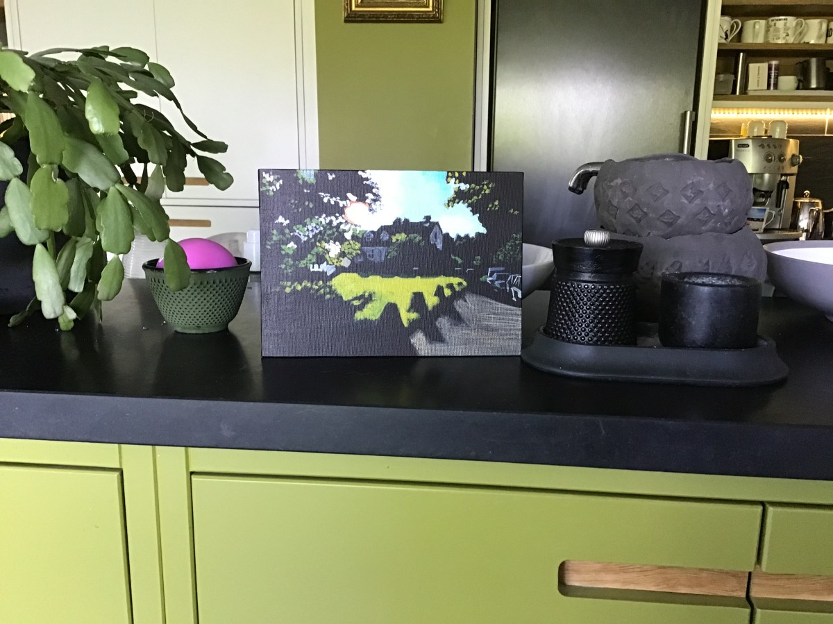 Miniature Modest Corner